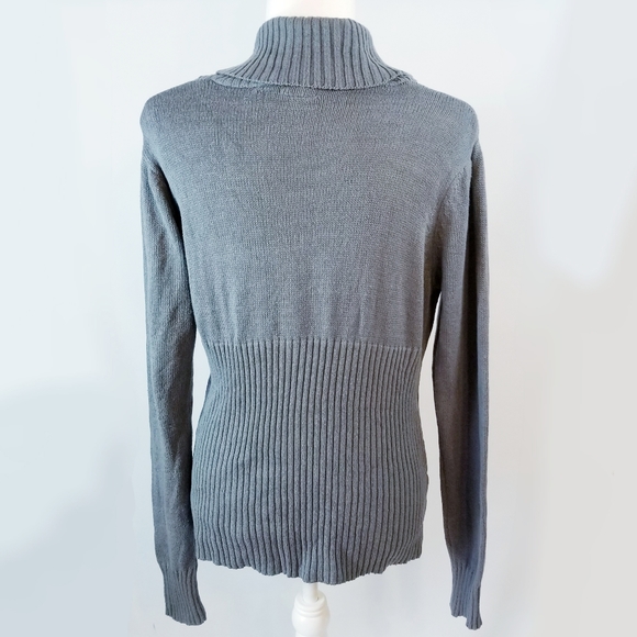 🆑️ Cato | V-Neck Sweater - Picture 11 of 11